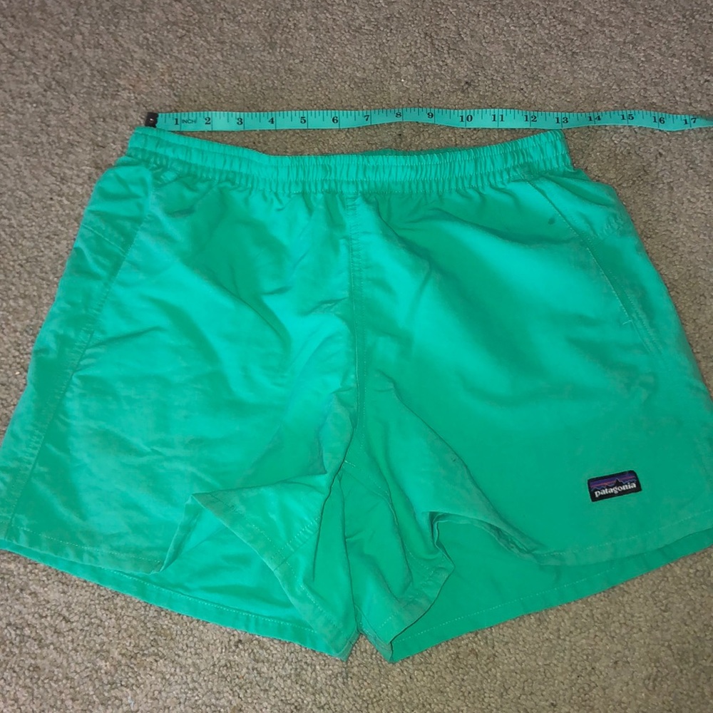 Blue green Patagonia 5” baggies